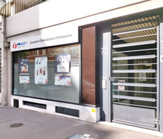 Bureau privé 13 m² 2 postes Location bureau Rue de la Plaine Paris 75020 - photo 9